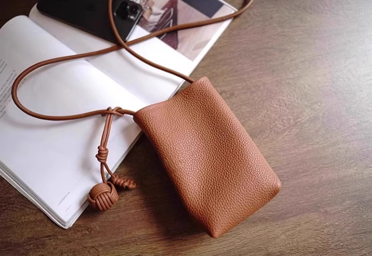 Single shoulder crossbody mobile phone bag vertical small portable small bag soft leather mini women's bag