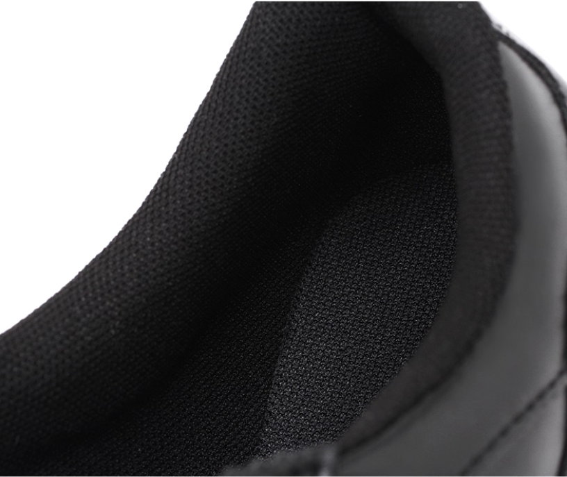 Men's casual sports shoes